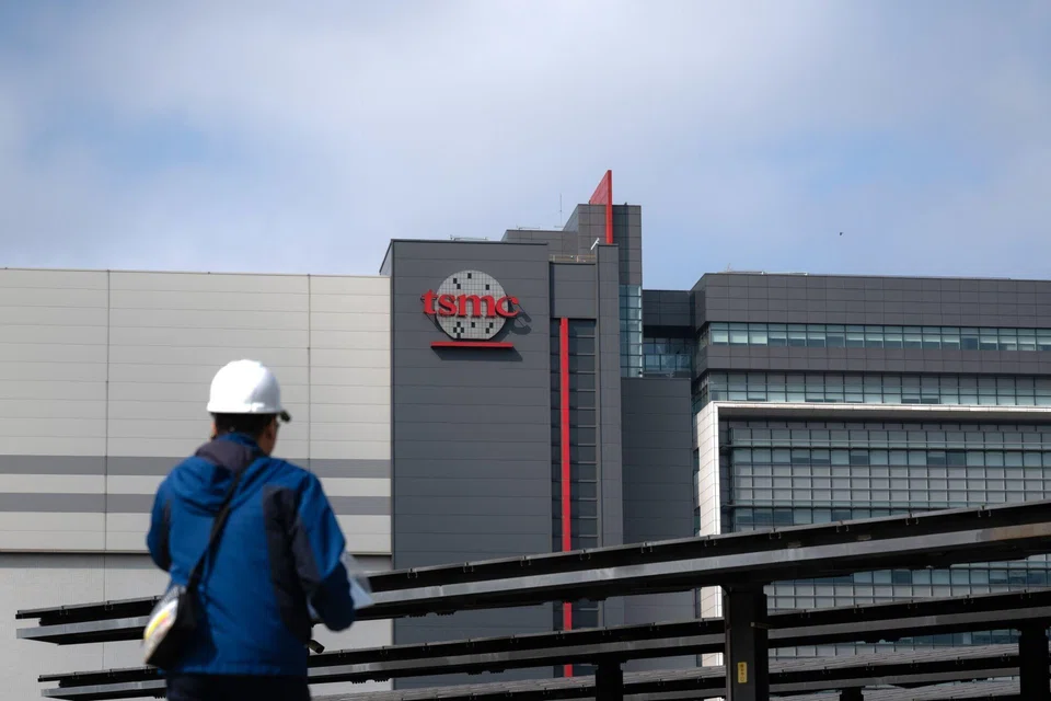 As the biggest maker of advanced chips, TSMC must navigate an uncertain industry outlook and a US-China chip spat that could make it vulnerable.