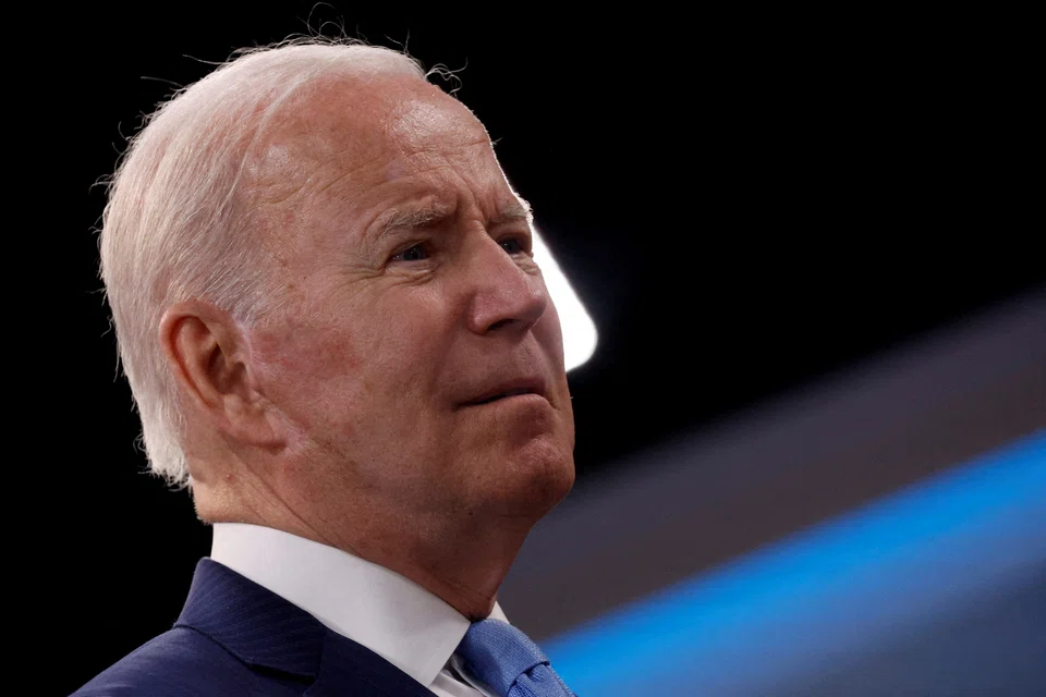“I’m a gun owner. I own 2 shotguns,” Biden told donors at a Democratic Party fundraiser in Los Angeles on Friday.
