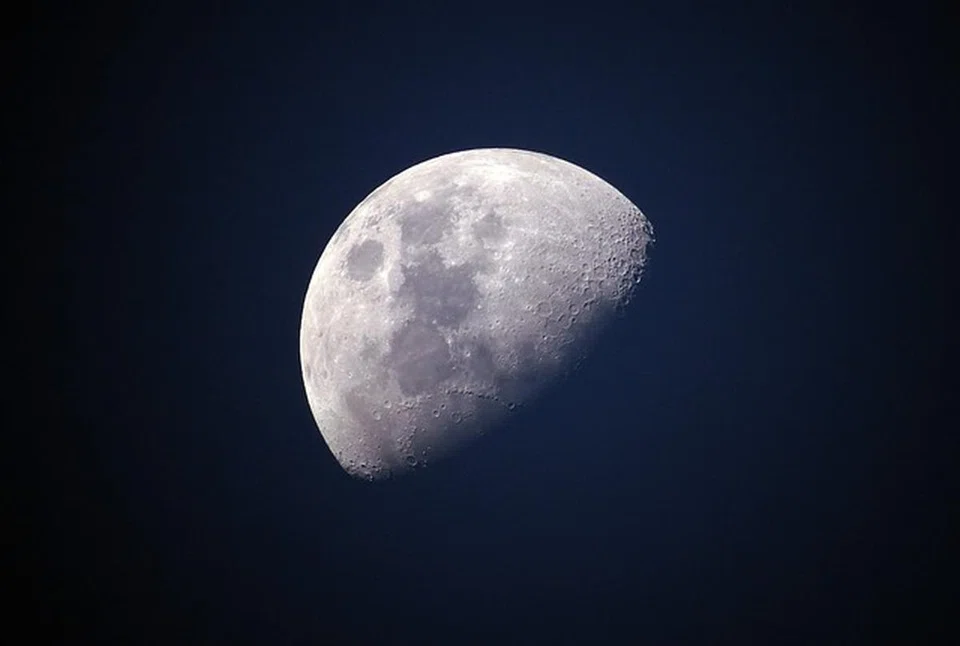 China in 2019 became the first and so far only country to land on the moon’s far side. 