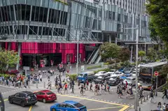 Singapore’s vehicle ownership cost remains not far from a record high, as the government’s zero-growth approach to registering new cars collided with demand from the island state’s burgeoning rich.