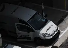 DBS Group Research is raising its target price on NetLink from S$0.84 to S$0.98.