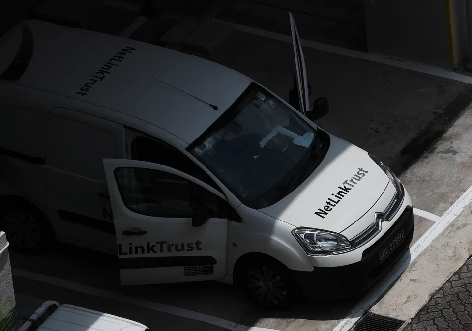 UOB Kay Hian views NetLink NBN Trust as a good shelter amid market volatility, despite its recent share price weakness. 