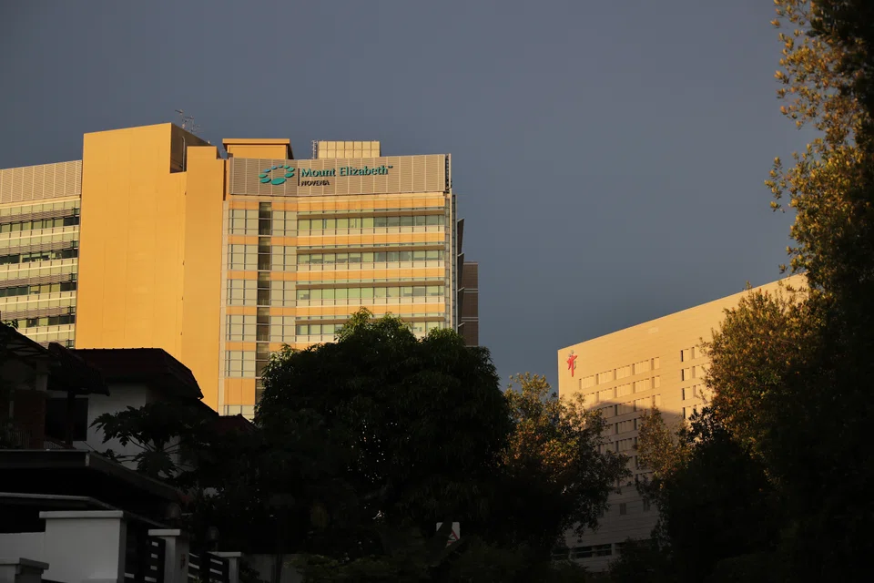 CGS-CIMB downgraded its call on Parkway Life Real Estate Investment Trust (Reit) to “hold” from “add” as near-term upsides for the counter’s unit price appears limited, it said in a report on Monday (Apr 25).