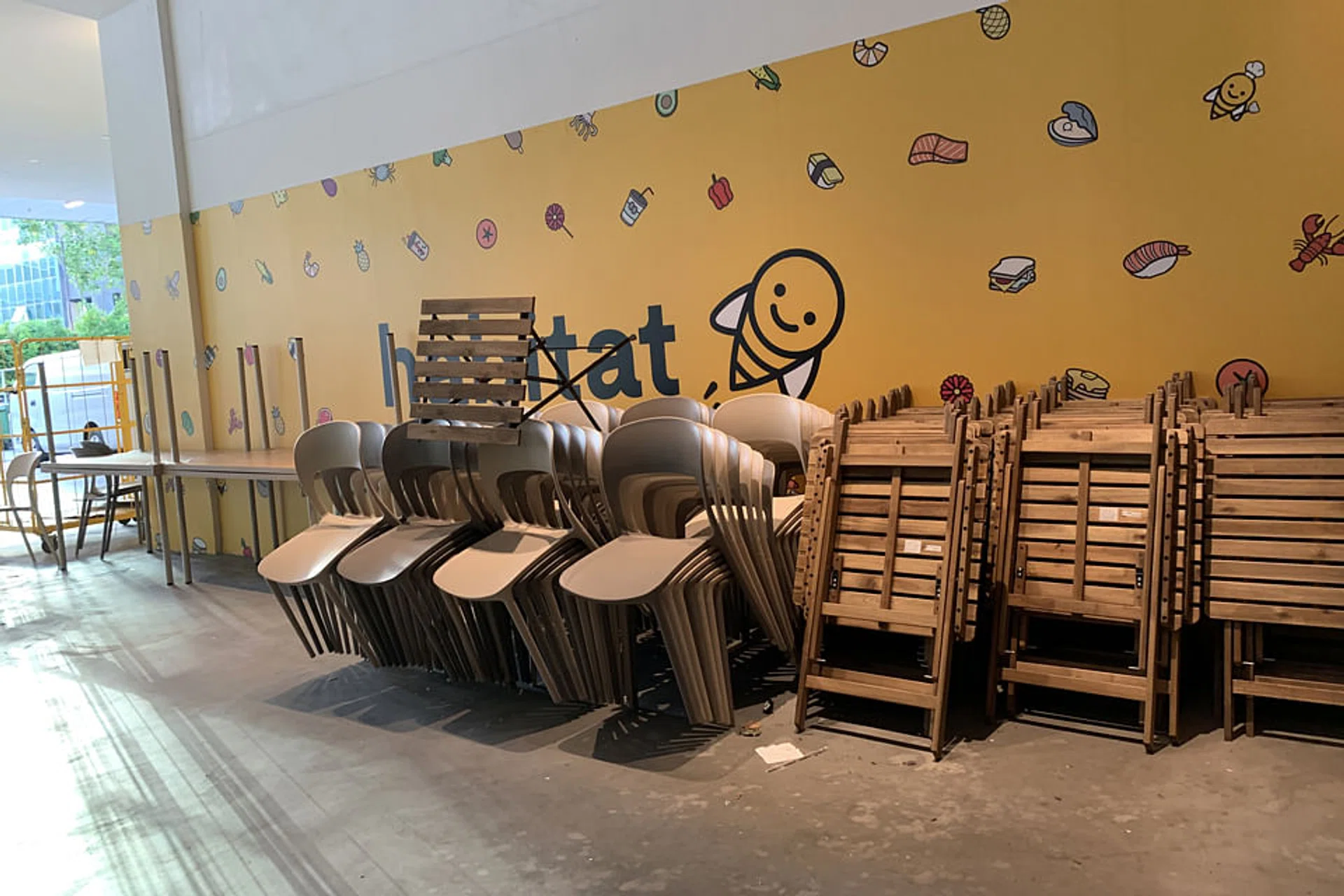 honestbee clears out furniture from habitat; police called in - The Business Times