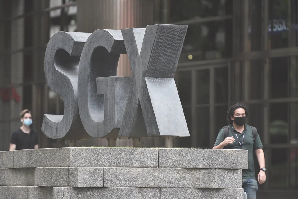 In the broader Singapore market, winners outnumbered losers 443 to 180, with 2.14 billion securities worth S$1.93 billion traded.