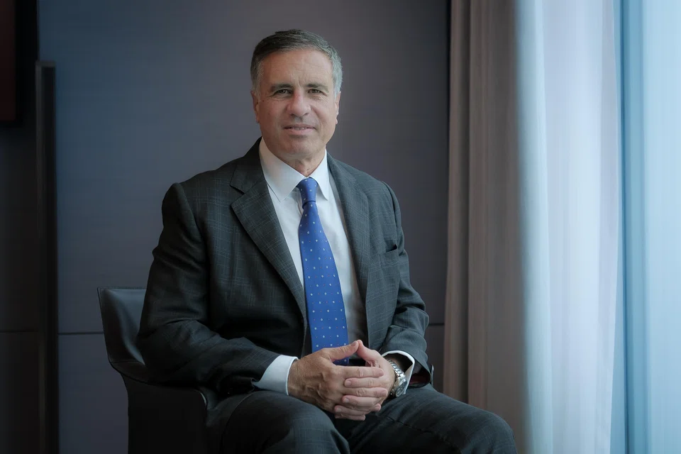 After a subdued couple of years, the biggest US bank is seeing “plenty of growth” and “all the components are for a strong year” says president Daniel Pinto in an interview with Bloomberg Television. 