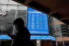 Hong Kong, Shanghai, Sydney, Singapore and Taipei stocks edged up on Monday but Tokyo, Seoul and Manila stocks dipped.