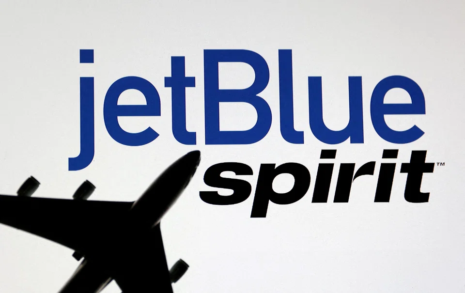 Spirit’s holdings, which JetBlue intends to sell to Frontier Group Holdings, includes six gates at the Marine Air Terminal and 22 takeoff and landing slots.