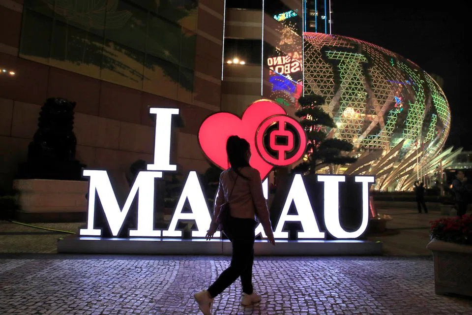 Macau’s new casino licences are expected to begin in 2023 and are crucial for the 6 incumbents to keep operating their multi-billion US dollar properties. 