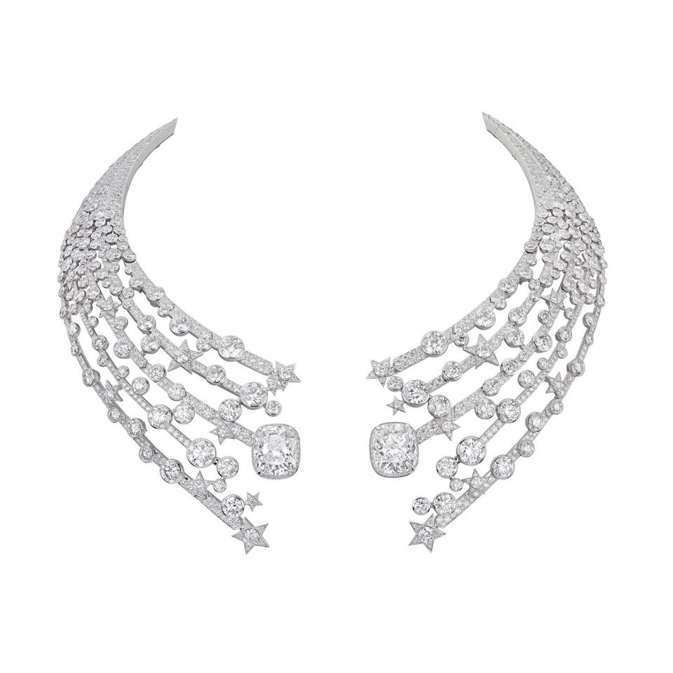 The Comète Constellation multi-tiered necklace has two cushion-cut diamonds of 10.08 carats each sitting as centrestones.