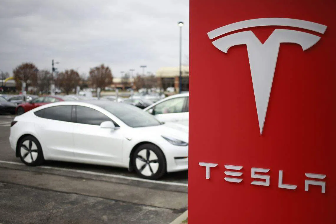Tesla closed down 6.6 per cent at US$864.51 Friday in New York. The stock has been on an upswing over the past month, rising 28 per cent since the end of June as of Friday’s close.