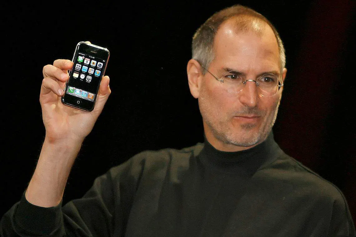 Apple still a star without Steve Jobs, but doubts linger
