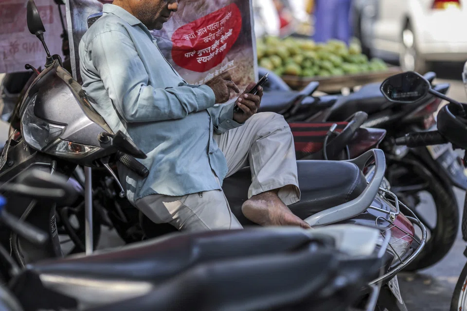 Google has made efforts to solidify its position in mass-market phones, launching affordable devices such as those through its partnership with billionaire Mukesh Ambani’s Reliance Jio.