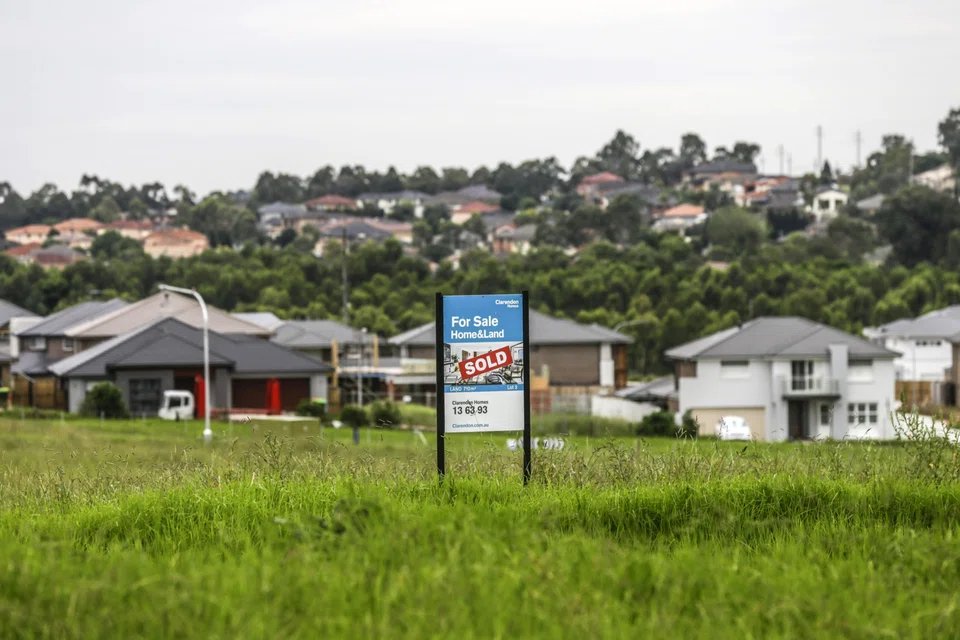 The market had its strongest year ever in 2021 with the notional value of Australia’s 10.8 million homes rising by A$2 trillion (S$1.96 trillion) to A$9.9 trillion.