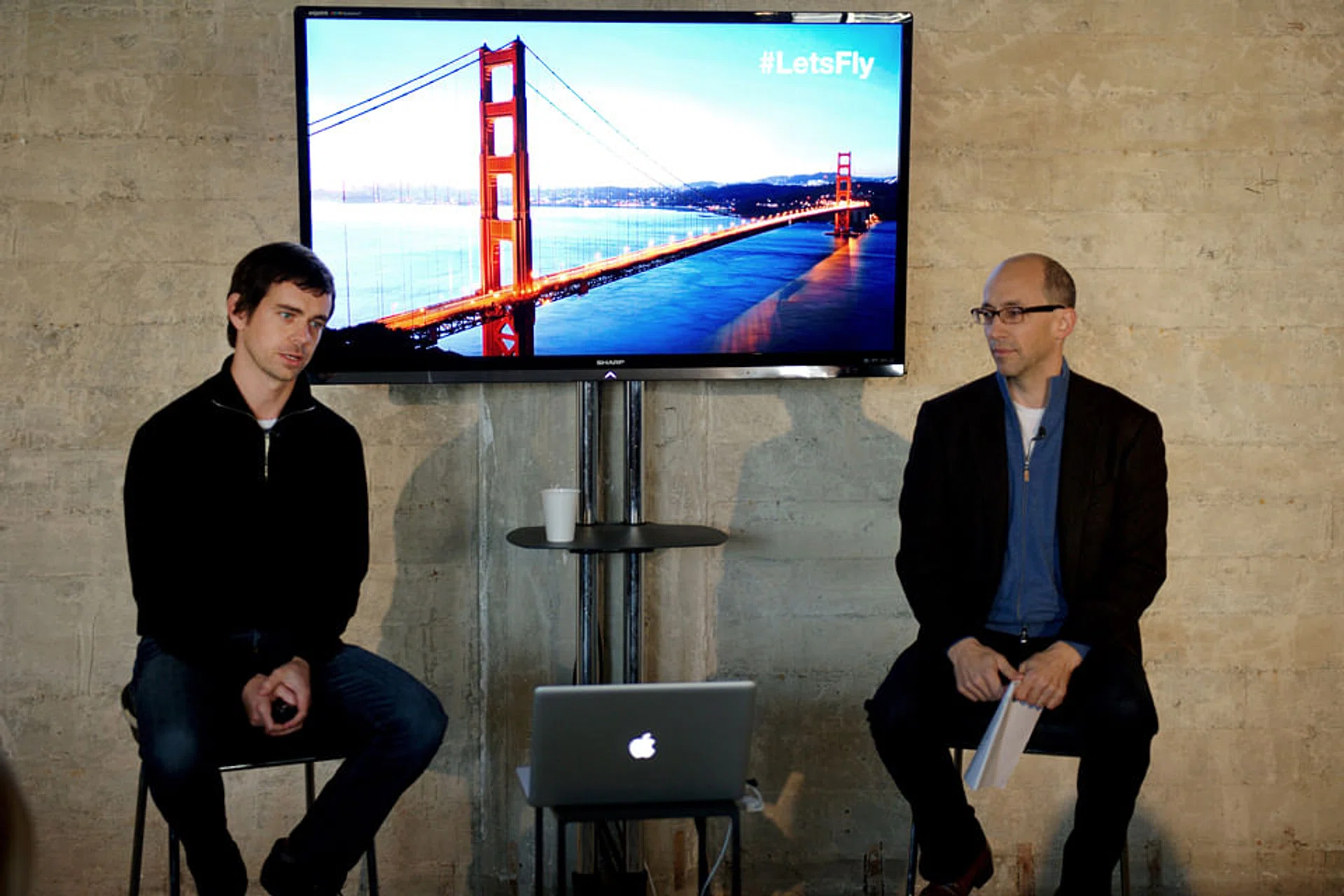 Twitter co-founder returns as chief, to shrugs and quips - The Business ...