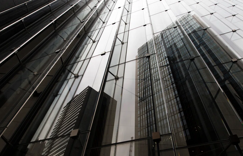 Sustainability-linked loans, which offer preferential interest rates for companies that achieve certain environmental and social goals, are expanding in Japan. 