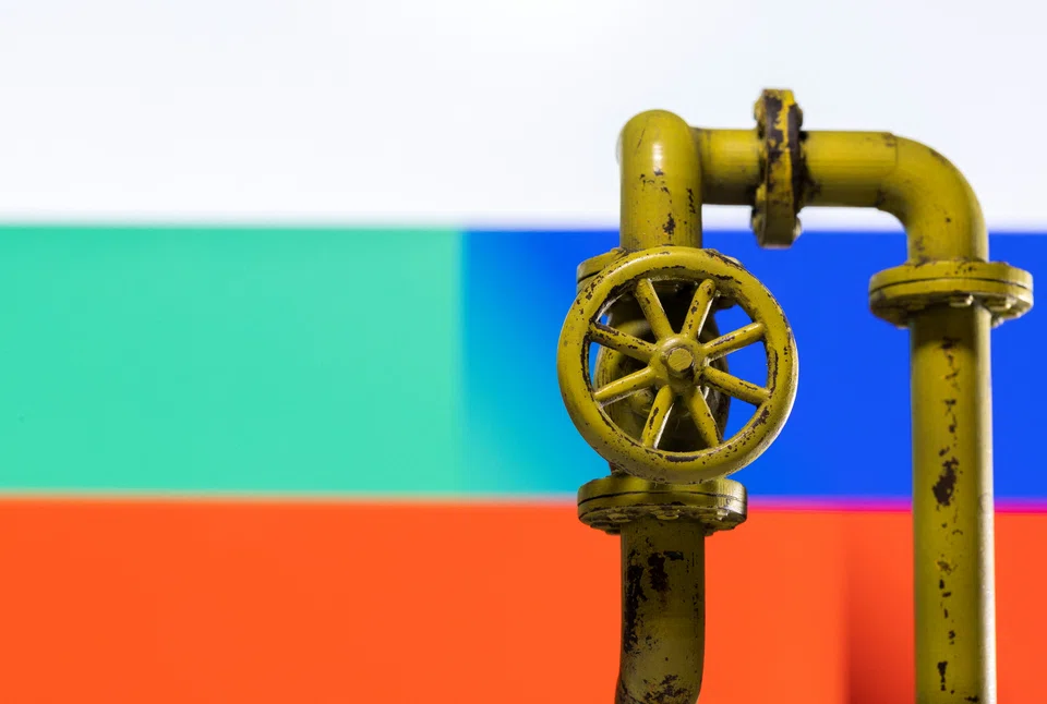 Flows of Russian gas to Europe through a transit point in Ukraine dried up on Wednesday, while Kyiv reported battlefield gains over invading Russian forces that could signal a shift in the war’s momentum.