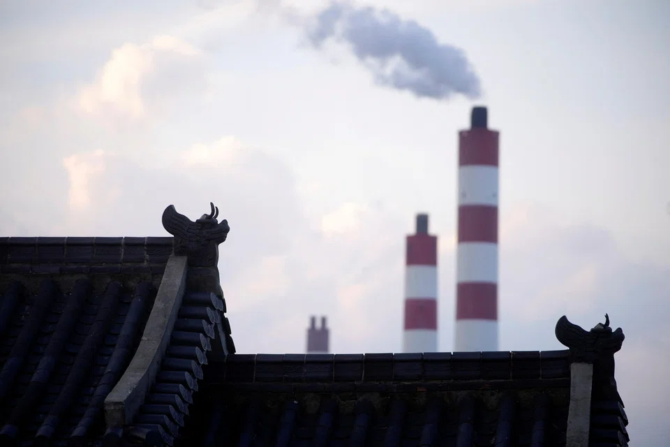 More than 70 per cent of respondents said China, the world’s biggest carbon dioxide emitter, will be able to meet the target, with two saying its emissions had already peaked, in a poll compiled by the Centre for Research on Energy and Clean Air, a Helsinki-based think tank.