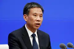 International financial institutions and commercial creditors should follow the principle of “joint action, fair burden” in debt settlements, said .Chinese Finance Minister Liu Kun.