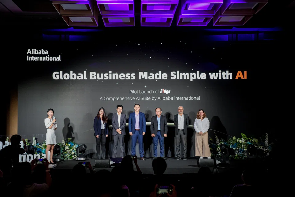 (From left to right) Nika Tang, staff at Alibaba International; Zhang Kaifu, vice-president at Alibaba International; Goh Pei Sheng, vice-president at Digital Industry Singapore; Dr Chua Tat-Seng, professor at NUS School of Computing; Mohan Jayaraman, expert partner at Bain & Company; and Tatiana Palhares, chief product officer at Daraz, at the pilot launch of Alibaba's AI suite, Aidge.