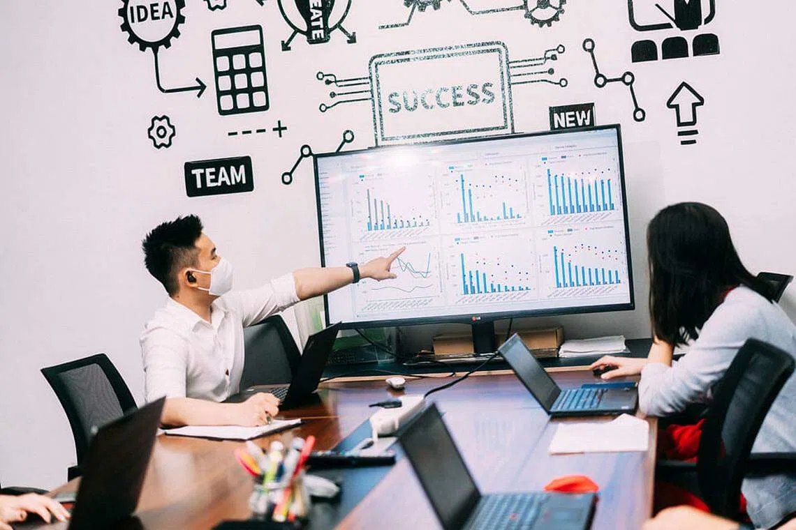 Playing the digital field