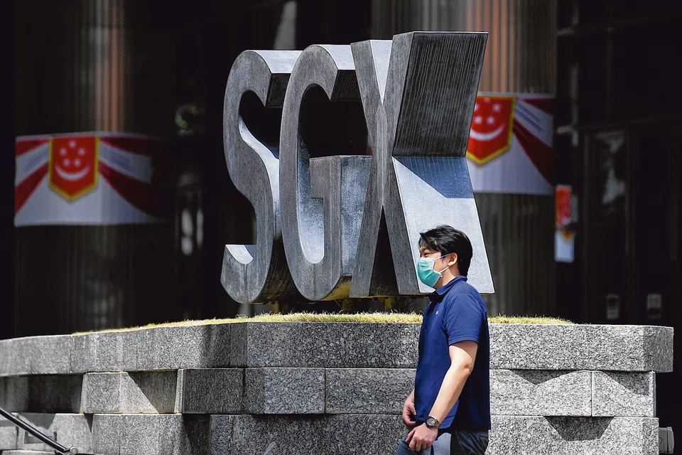 The Straits Times Index (STI) rose 0.3 per cent, or 11.08 points, to 3,274.03 as at 9.02 am.