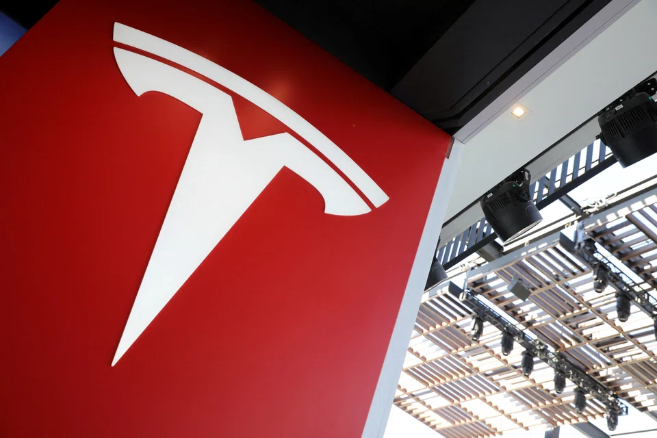 Tesla said it was not aware of any warranty claims, field reports, crashes, injuries, or deaths related to the recall.
