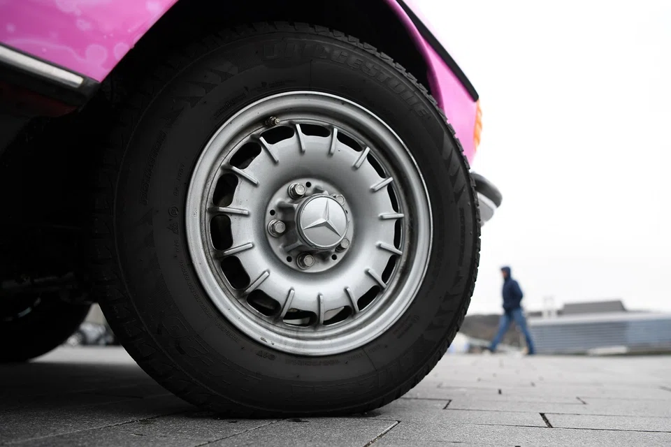 Automakers have benefited from high order banks that accumulated during years of severe supply-chain disruption, which are now slowly returning to normal. 