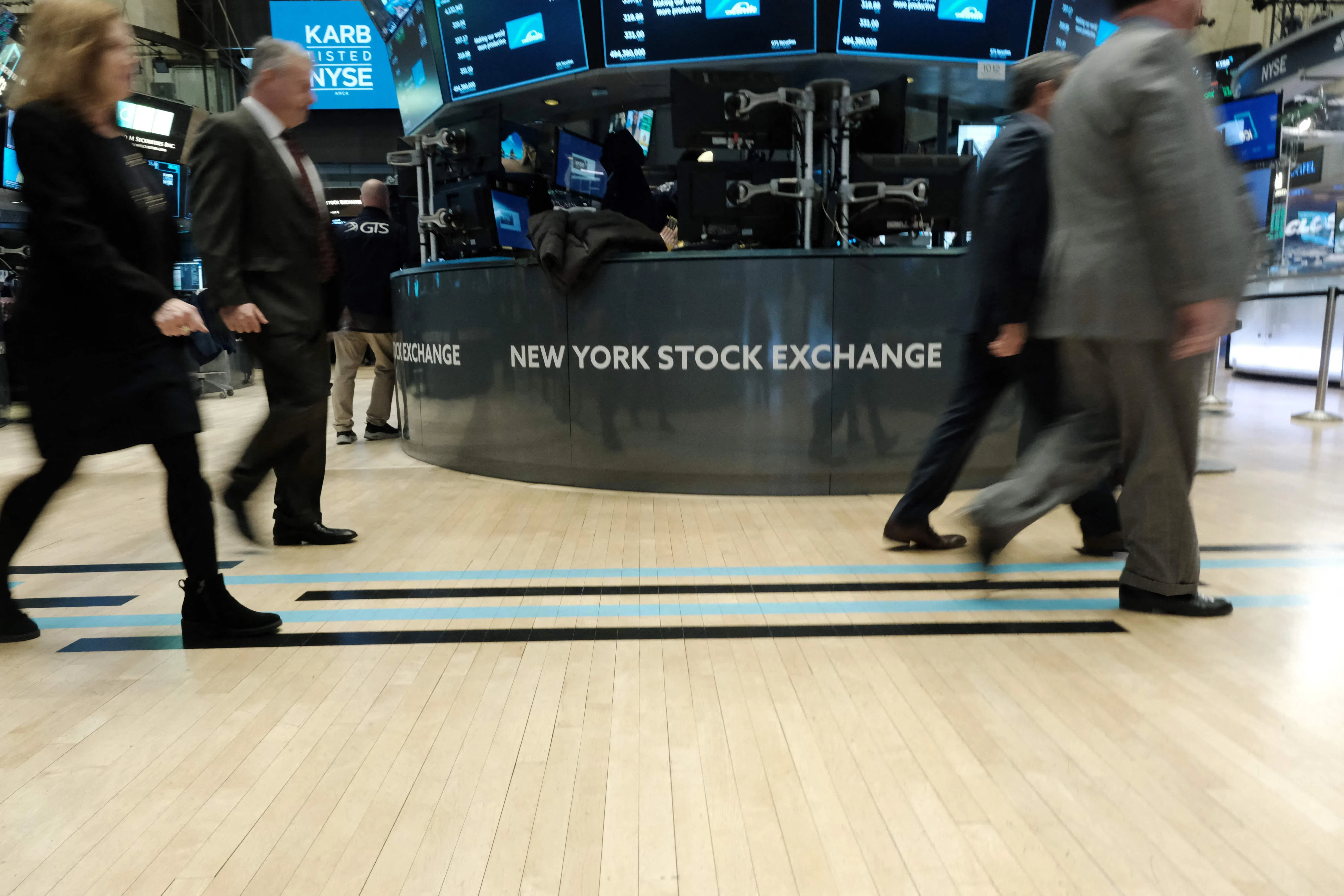 Clock is ticking louder on a stock rally the pros never believed in