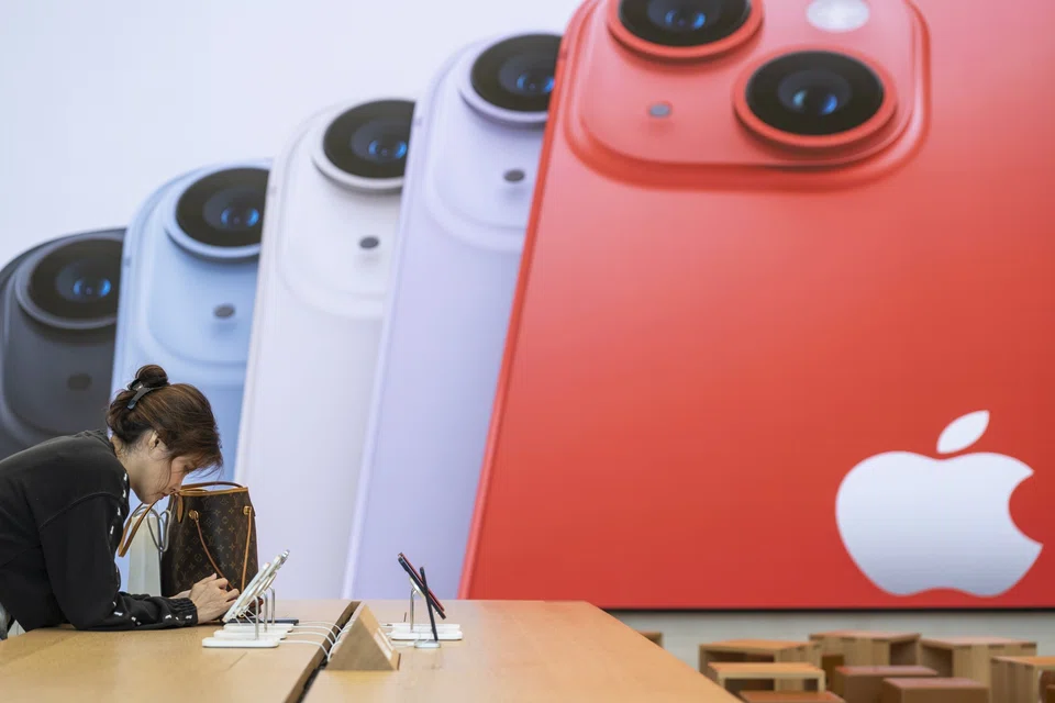 Domestic players like Xiaomi, Vivo and Oppo have all registered double-digit drops in sales this year, with only Apple iPhone showing resilience in the market.