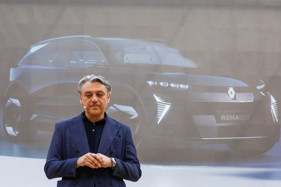 Renault's chief executive officer Luca de Meo has pledged to give details of the planned carve-outs on Nov 8, when it updates its investors on its financial targets. 
