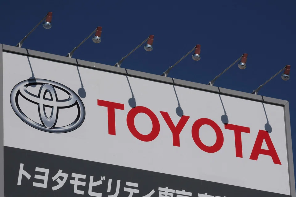 The administration’s proposal “underestimates key challenges, including the scarcity of minerals to make batteries, the fact that these minerals are not mined or refined in the US, the inadequate infrastructure and the high cost of battery-electric vehicles,” Toyota says. 