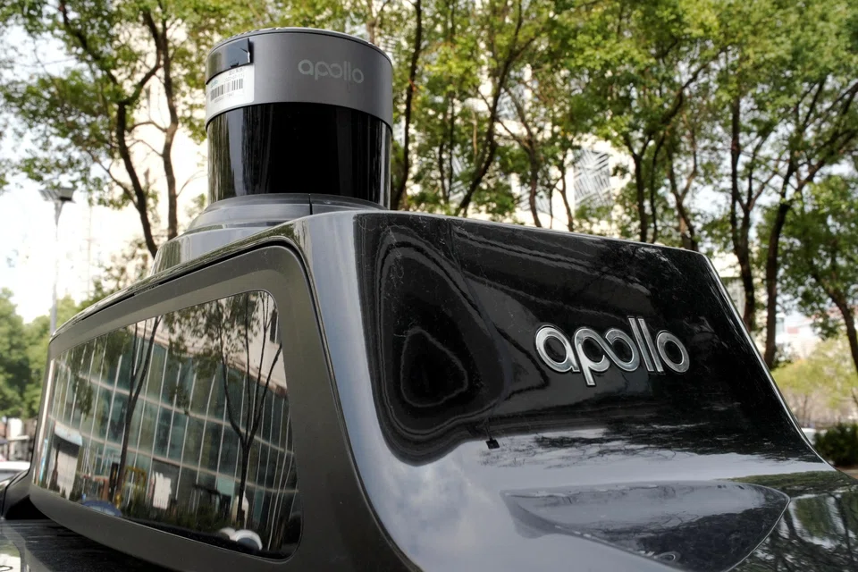 Baidu’s Apollo service will deploy 10 fully autonomous vehicles in a technology park developed by the government of Beijing.