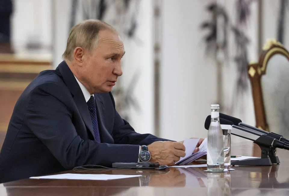 President Putin said Russia welcomed a decision by the European Union to ease some logistical sanctions on Russian exports, but accused the bloc of acting “selfishly” by only lifting sanctions for its own members.