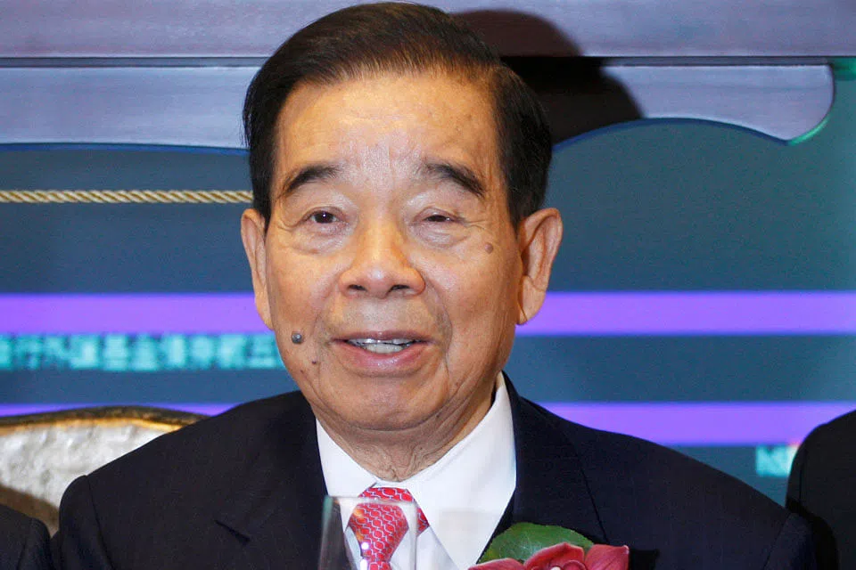 Hong Kong tycoon Cheng Yu-tung dies aged 91 - The Business Times