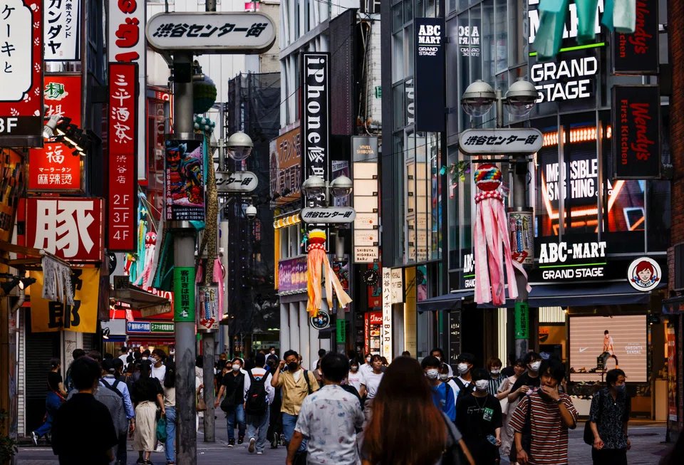 Japan's economy expanded an annualised 2.2 per cent in the April-June period to mark the third straight quarter of expansion.