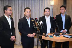 From left: Johor’s Menteri Besar Onn Hafiz Ghazi, Singapore’s Minister for National Development Desmond Lee, Malaysia’s Economy Minister Rafizi Ramli, and Singapore’s Acting Minister for Transport Chee Hong Tat at a doorstop interview for the 16th JMCIM.