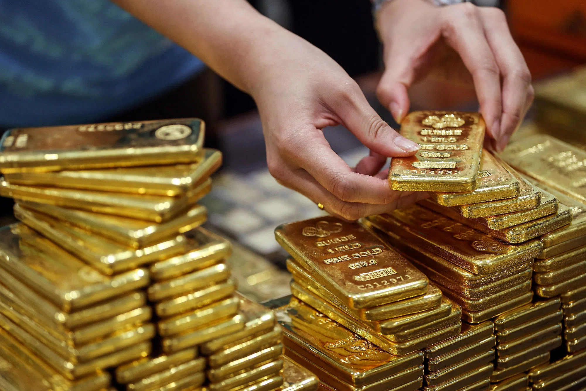 Gold and gemstones pile up in Singapore vault on quest for haven - The  Business Times
