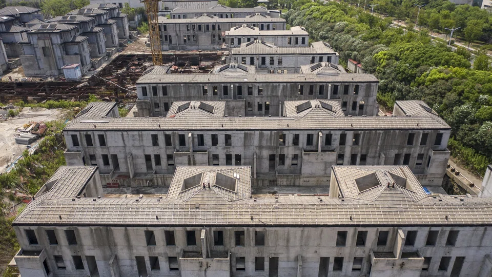 China authorities have sought to defuse the deepening property crisis with a raft of measures.