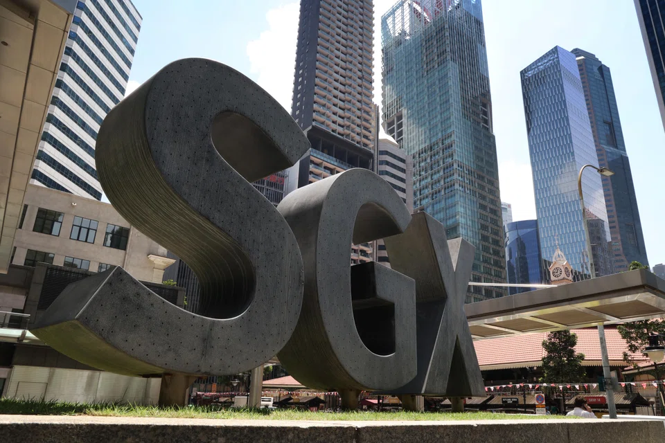 On the Singapore Exchange, gainers outnumber losers 76 to 31.