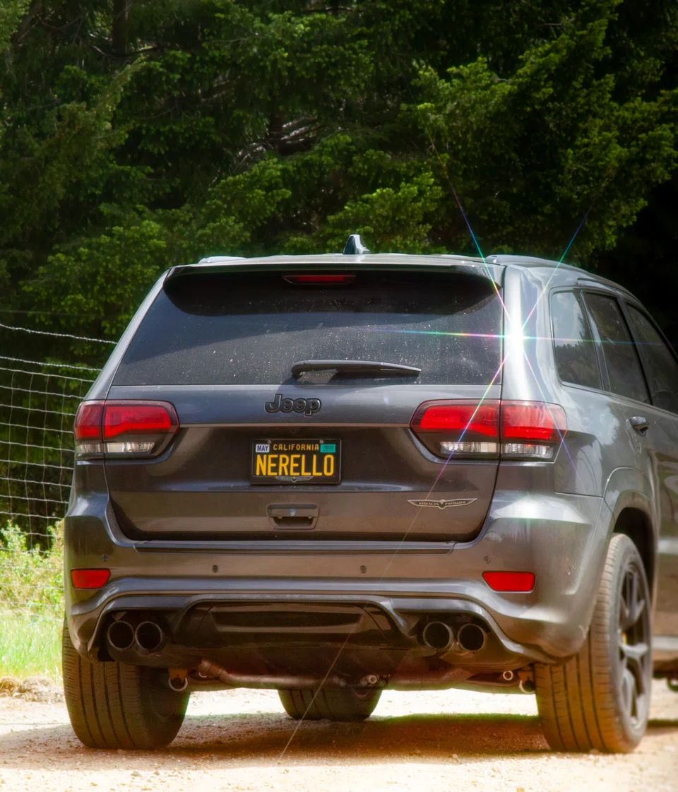 Javier Tapia, the vineyard manager, shows his dedication to nerello mascalese with his license plate.