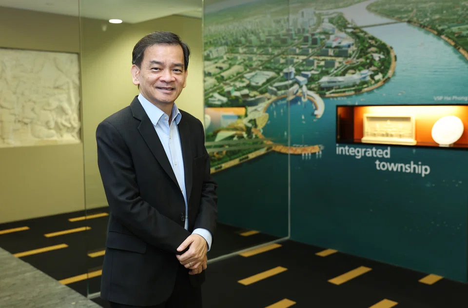 Vietnam-Singapore Industrial Park co-chair Kelvin Teo says its decision to not exit despite the 1997 Asian Financial Crisis likely helped co-developer SembCorp Development to "score points" and gain trust from its Vietnamese partners.
