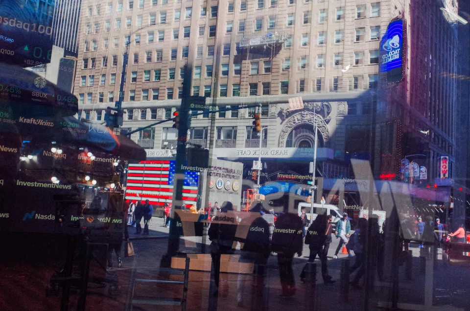 Cutting inflation while avoiding a downturn, commonly known as a “soft landing,” is challenging, but the latest update from the US central bank suggests it could be on track.