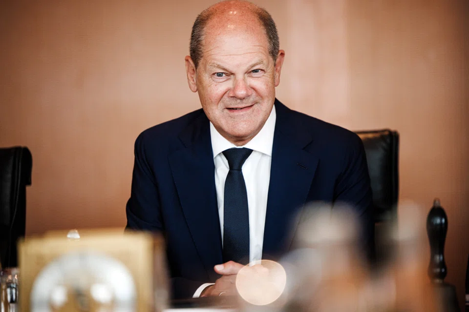 Scholz blames red tape for thwarting his ambitions, highlighting the loss of momentum to a programme deemed essential for Europe’s bid to lead the fight against accelerating climate change.