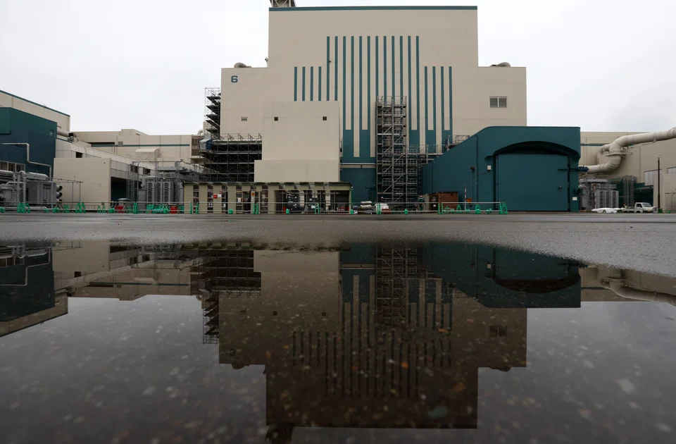  Prime Minister Fumio Kishida said the Ukraine crisis and soaring energy costs have forced both a change in public opinion and a policy rethink toward nuclear power.