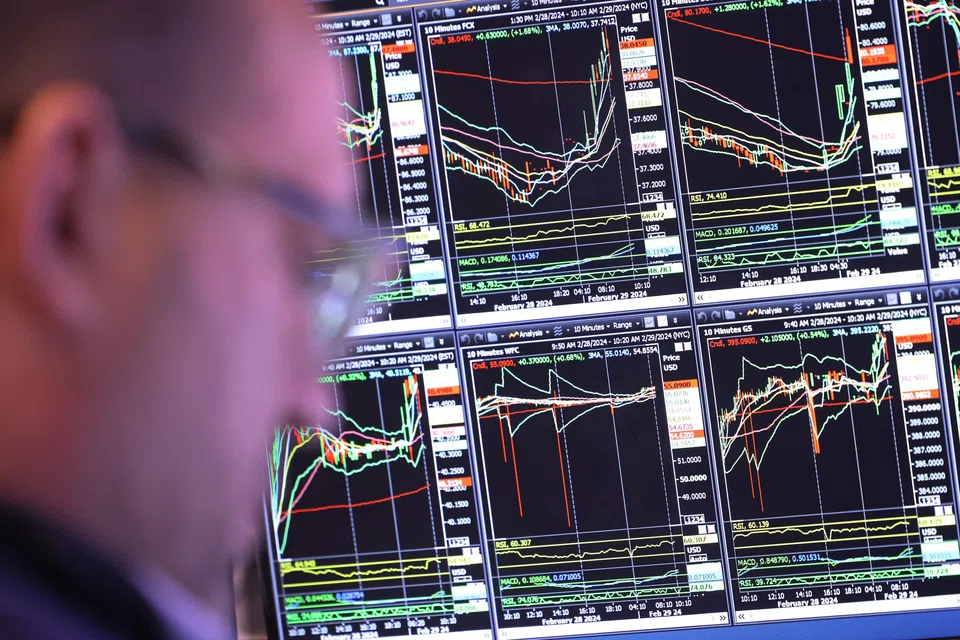 The Morningstar report found that diversifying into areas including emerging markets stocks, high-yield bonds and global bonds generally hurt returns last year, when the S&P 500 gained 24 per cent.