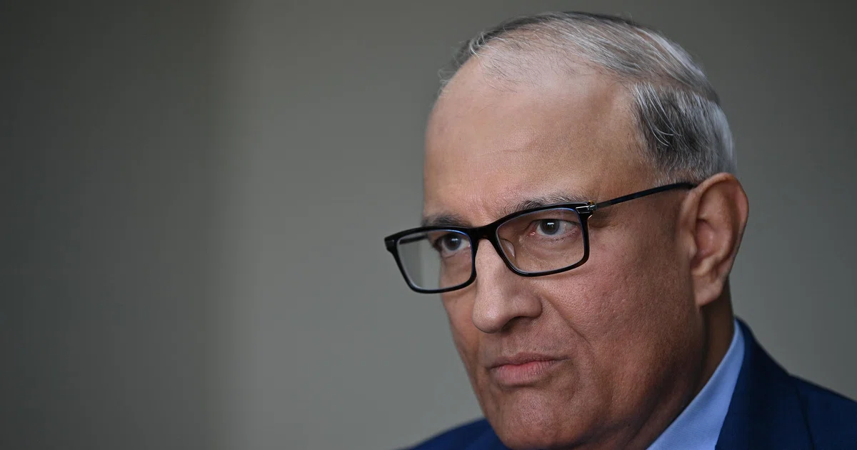 Minister for Transport S Iswaran assisting in CPIB probe; to take leave ...