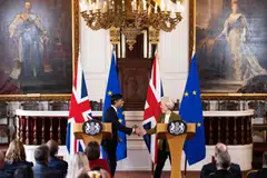 UK Prime Minister Rishi Sunak (left) and European Commission President Ursula von der Leyen at a press conference after securing the deal, which will regulate trade in Northern Ireland.