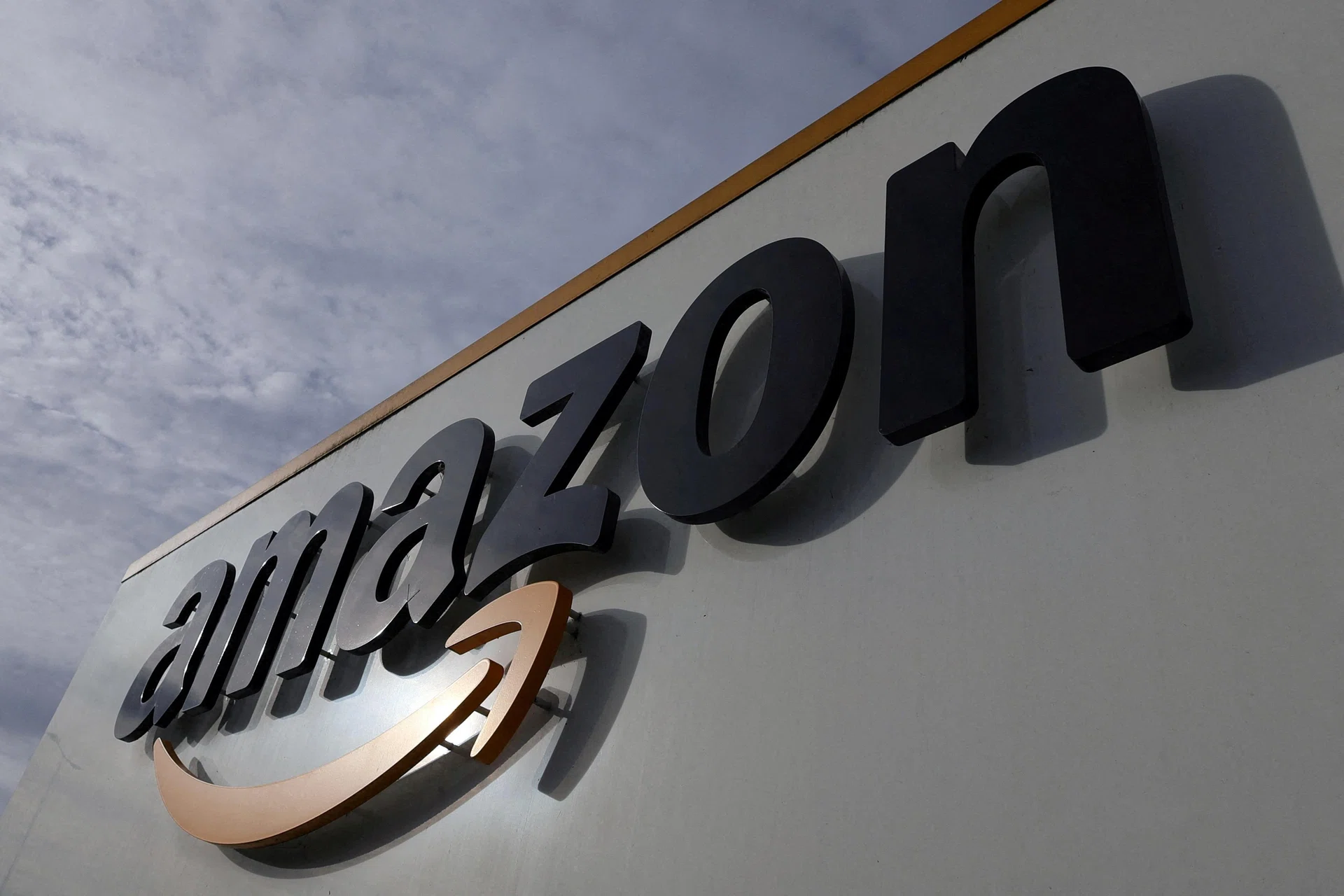 Amazon to sell Bay Area office complex as sales growth cools - The ...