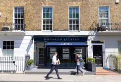 The UK’s housing market is showing signs of cooling after a period of exceptional price growth driven by the pandemic and accelerated by a sales tax holiday. Soaring inflation and rising interest rates are starting to limit buyers’ ability to service large mortgages, threatening to cool demand.